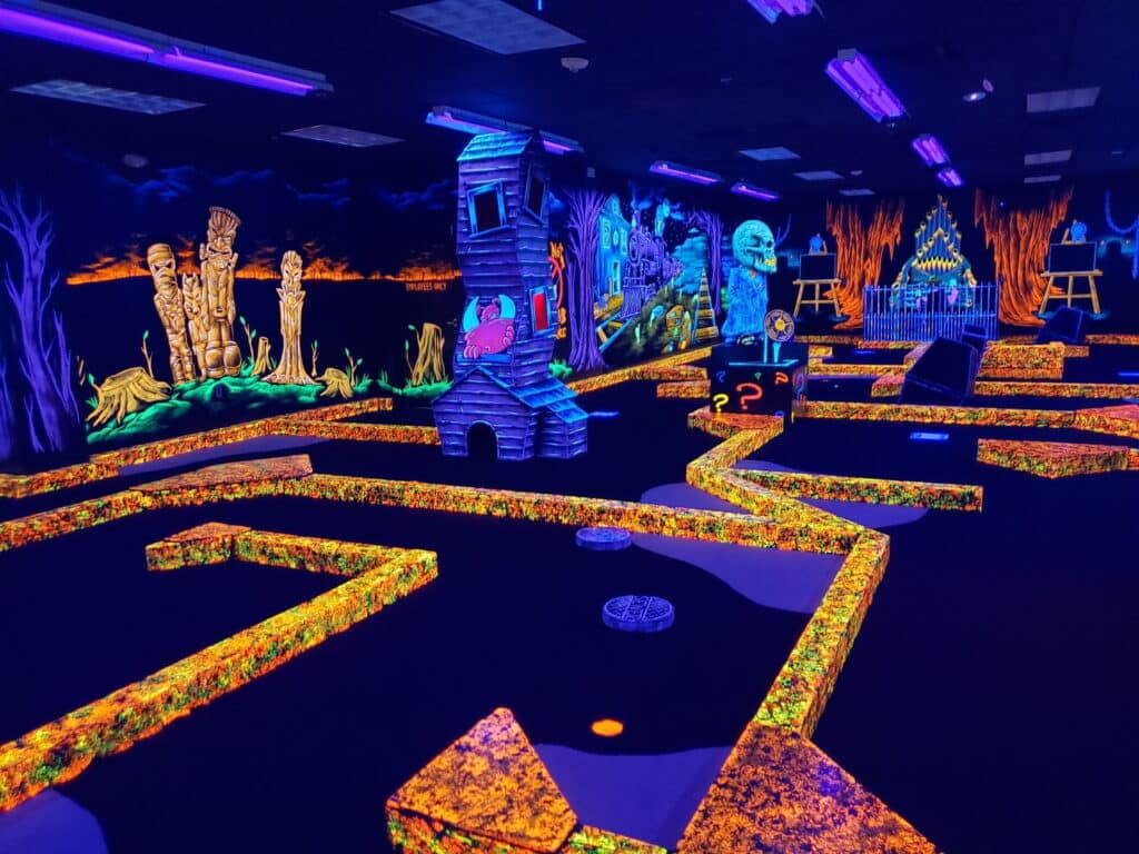 Allentown Field Trips 4 Indoor glow-in-the-dark mini golf course at monster mini golf.